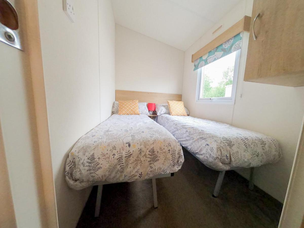 Tattershall Lakes - Hot Tub Breaks Exterior foto